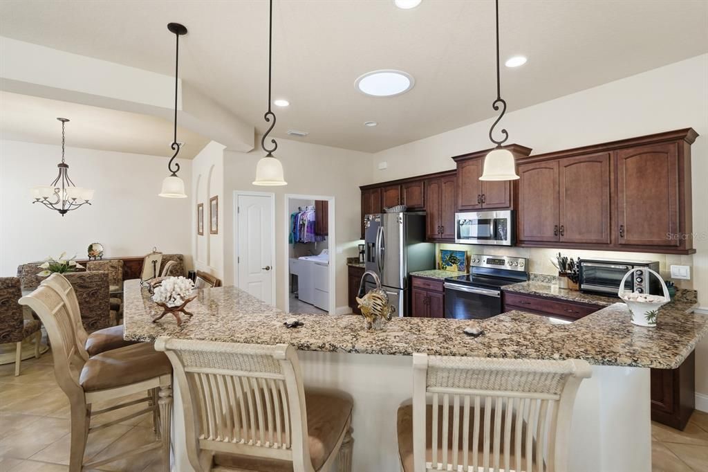 Active With Contract: $499,999 (3 beds, 2 baths, 1968 Square Feet)