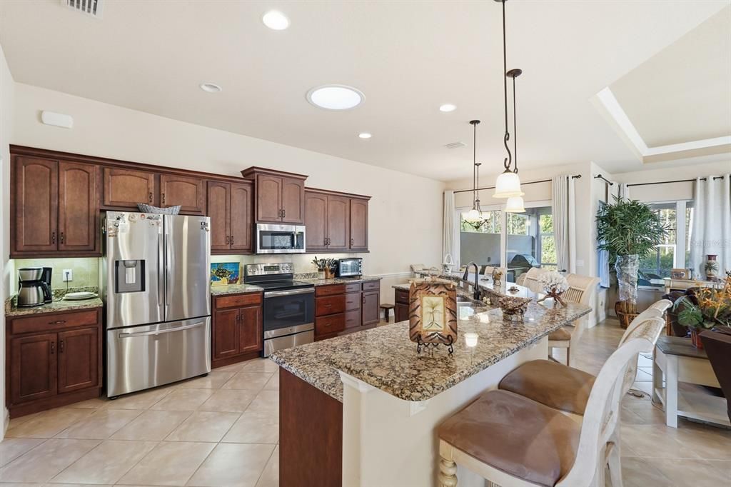 Active With Contract: $499,999 (3 beds, 2 baths, 1968 Square Feet)