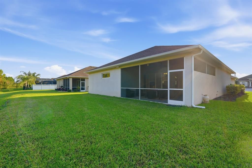 Active With Contract: $499,999 (3 beds, 2 baths, 1968 Square Feet)