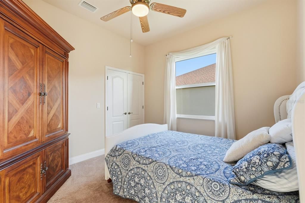 Active With Contract: $499,999 (3 beds, 2 baths, 1968 Square Feet)