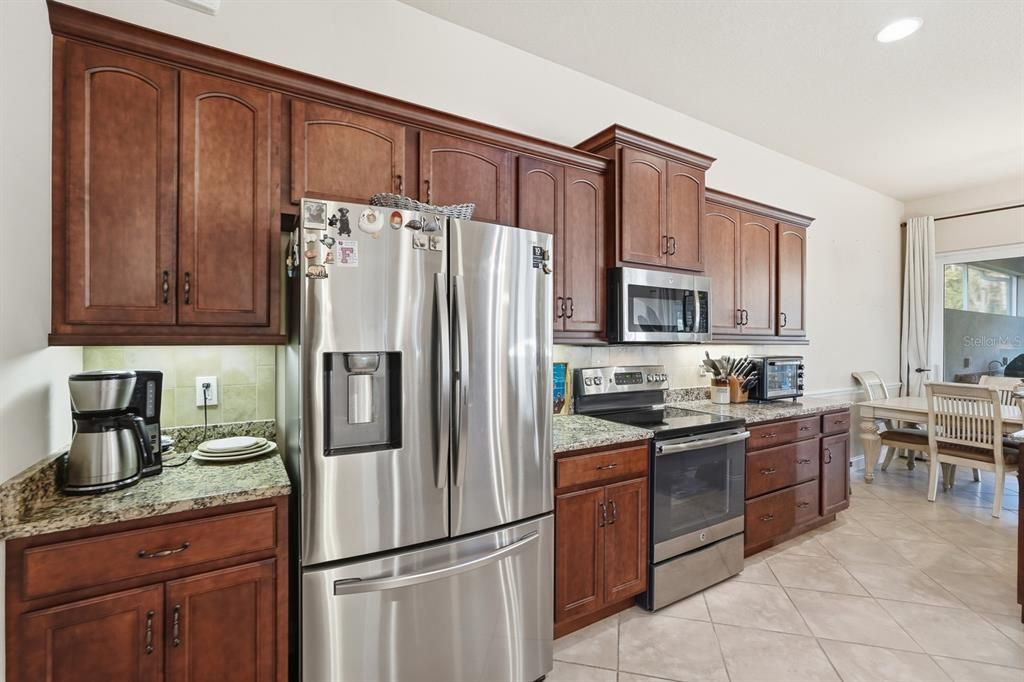 Active With Contract: $499,999 (3 beds, 2 baths, 1968 Square Feet)