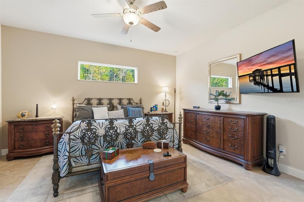 Active With Contract: $499,999 (3 beds, 2 baths, 1968 Square Feet)