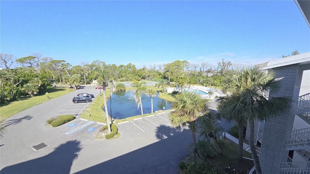 For Rent: $3,000 (2 beds, 2 baths, 1093 Square Feet)