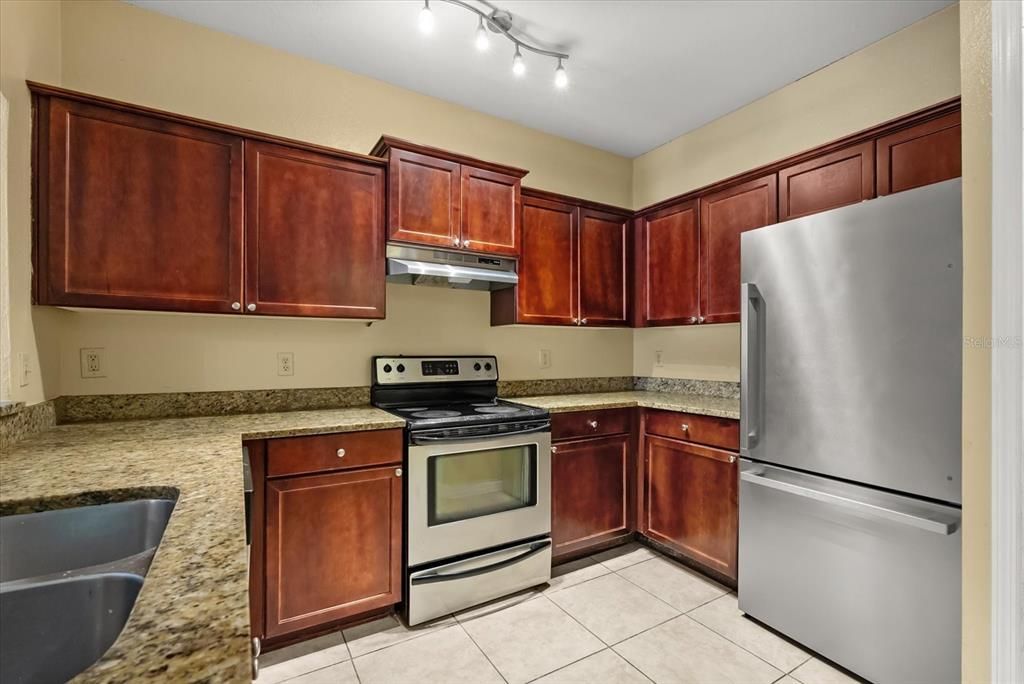 For Rent: $1,795 (2 beds, 2 baths, 1242 Square Feet)