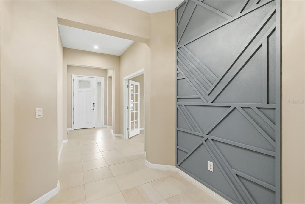 En Venta: $545,000 (4 camas, 3 baños, 2401 Pies cuadrados)