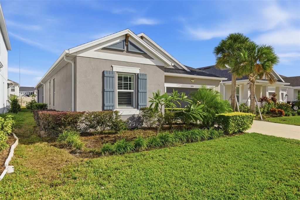 En Venta: $545,000 (4 camas, 3 baños, 2401 Pies cuadrados)