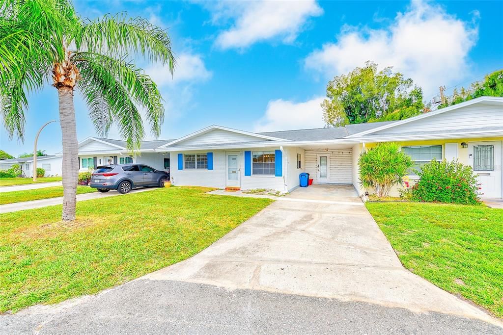 На продажу: $120,000 (2 спален, 1 ванн, 830 Квадратных фут)