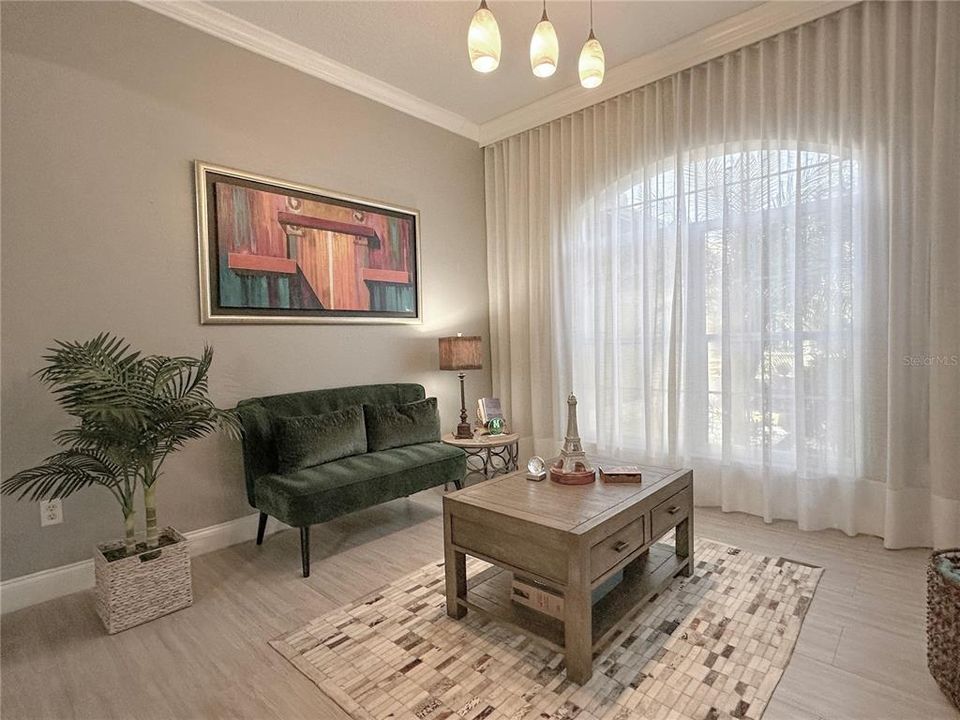 Active With Contract: $575,000 (4 beds, 2 baths, 2295 Square Feet)