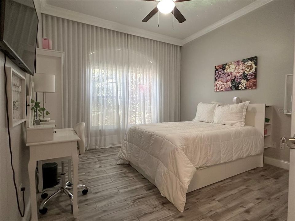 Active With Contract: $575,000 (4 beds, 2 baths, 2295 Square Feet)