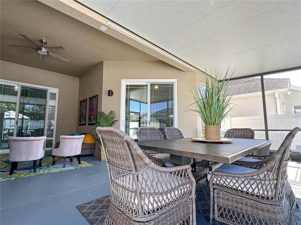 Active With Contract: $575,000 (4 beds, 2 baths, 2295 Square Feet)