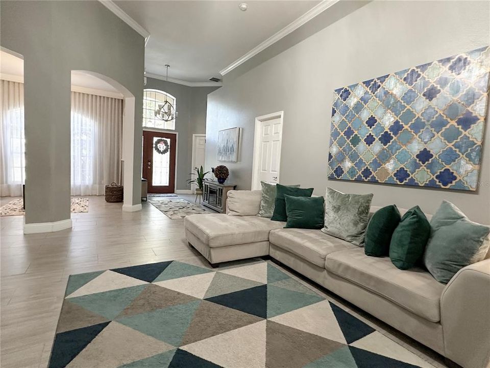 Active With Contract: $575,000 (4 beds, 2 baths, 2295 Square Feet)