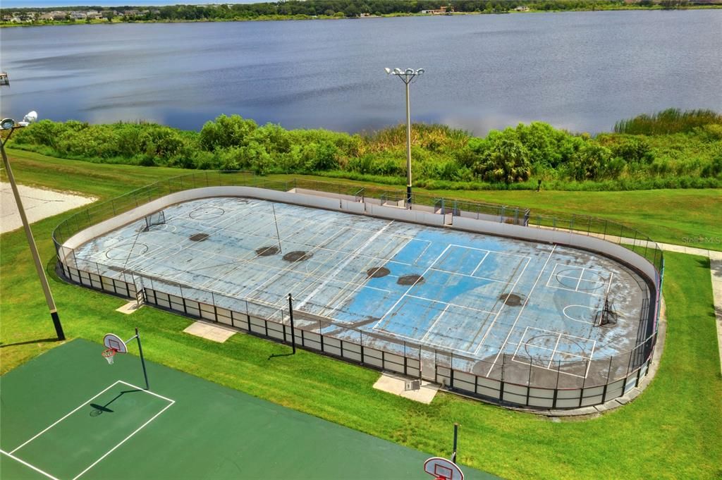 Active With Contract: $575,000 (4 beds, 2 baths, 2295 Square Feet)