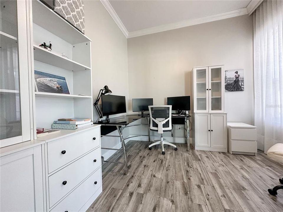 Active With Contract: $575,000 (4 beds, 2 baths, 2295 Square Feet)