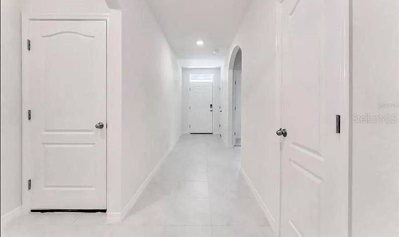 出租: $2,225 (4 贝兹, 2 浴室, 1828 平方英尺)