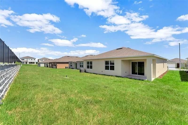 出租: $2,225 (4 贝兹, 2 浴室, 1828 平方英尺)