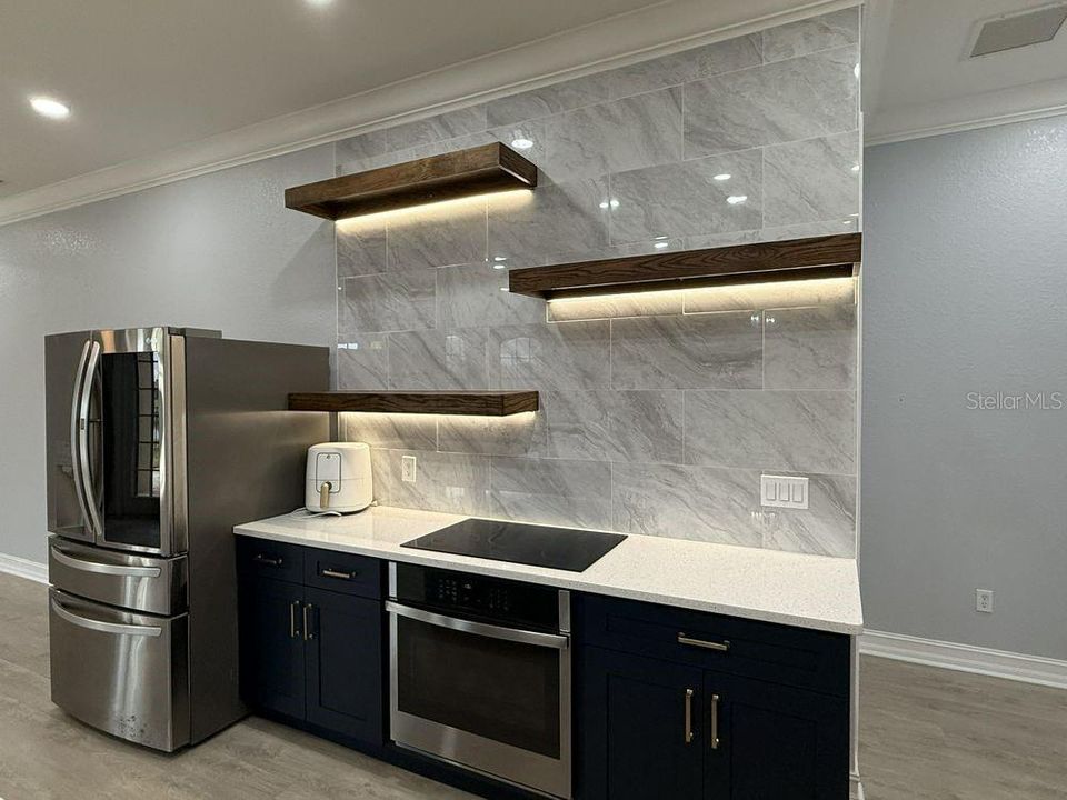 En Venta: $995,000 (4 camas, 3 baños, 2531 Pies cuadrados)