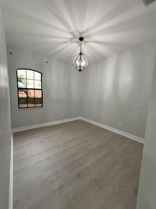 En Venta: $995,000 (4 camas, 3 baños, 2531 Pies cuadrados)