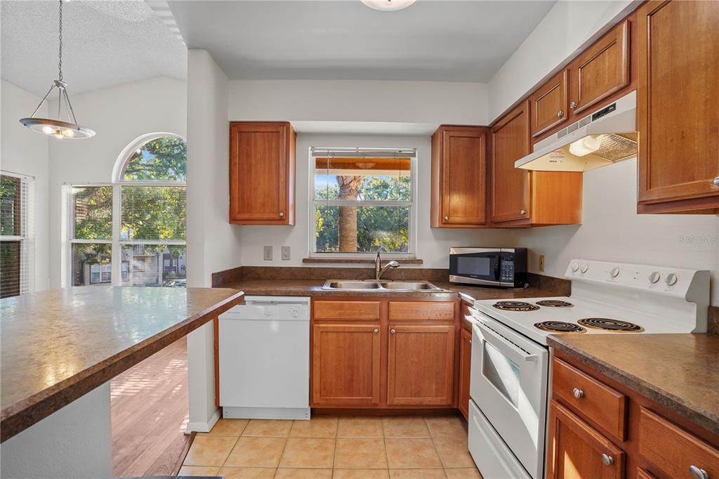 En Venta: $175,000 (1 camas, 1 baños, 851 Pies cuadrados)