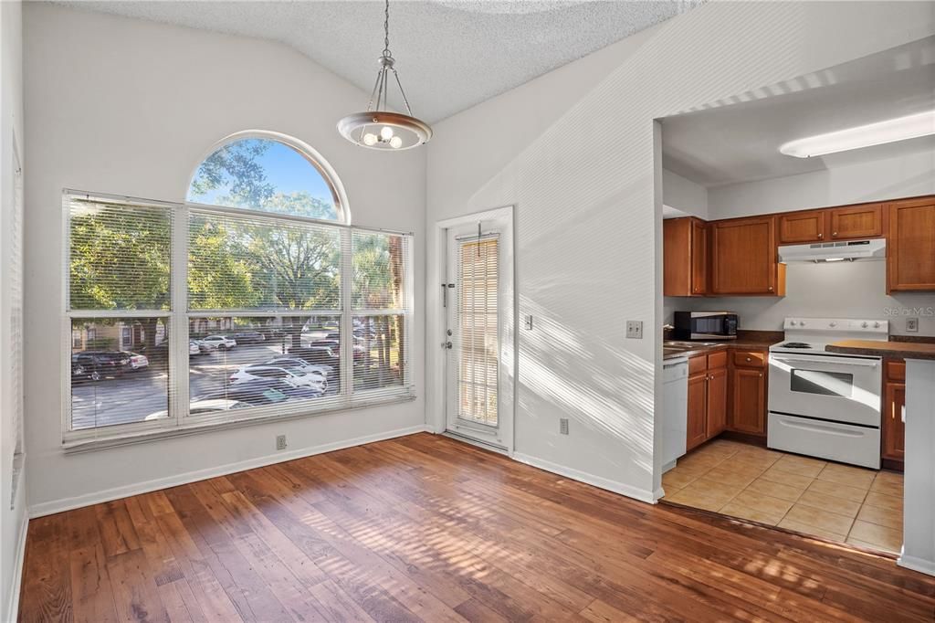 En Venta: $175,000 (1 camas, 1 baños, 851 Pies cuadrados)