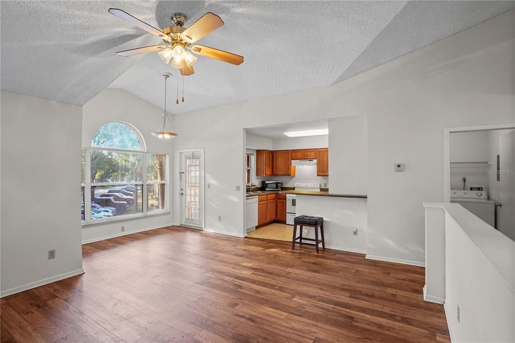 En Venta: $175,000 (1 camas, 1 baños, 851 Pies cuadrados)