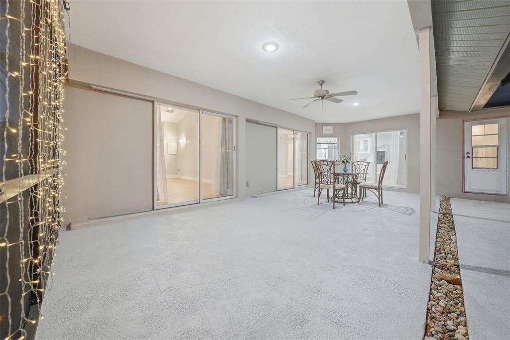 待售: $699,000 (3 贝兹, 2 浴室, 1960 平方英尺)