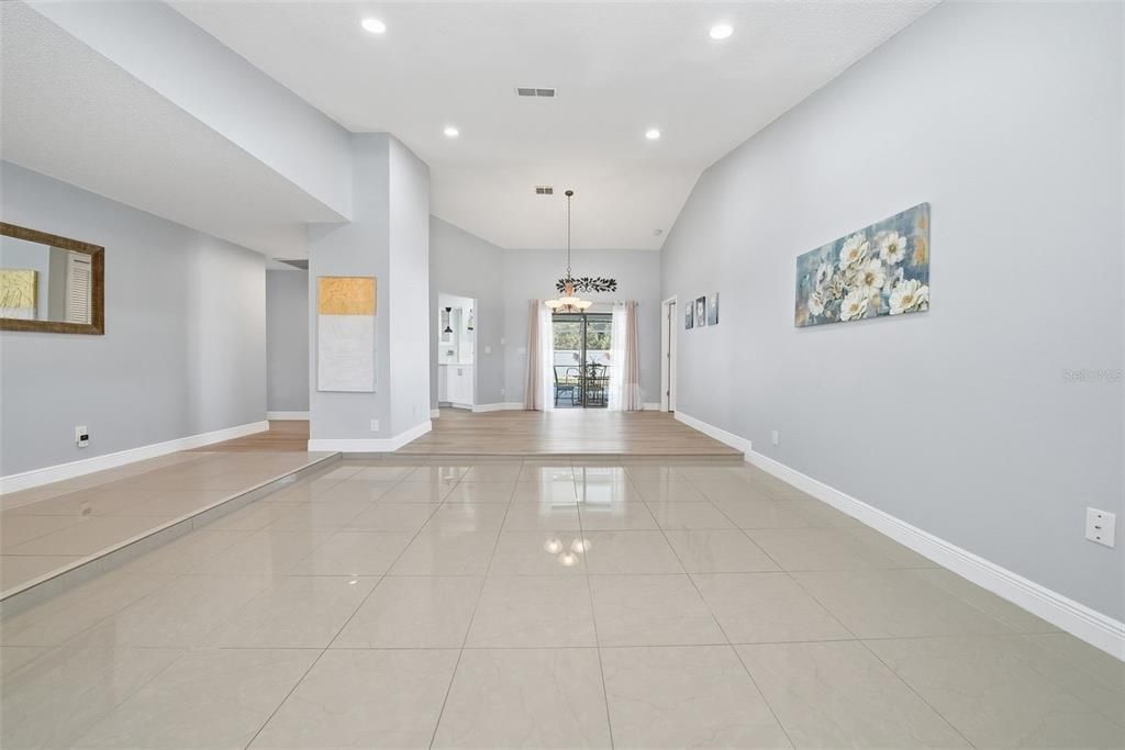 待售: $699,000 (3 贝兹, 2 浴室, 1960 平方英尺)