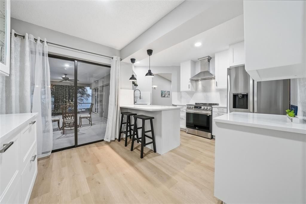 待售: $699,000 (3 贝兹, 2 浴室, 1960 平方英尺)