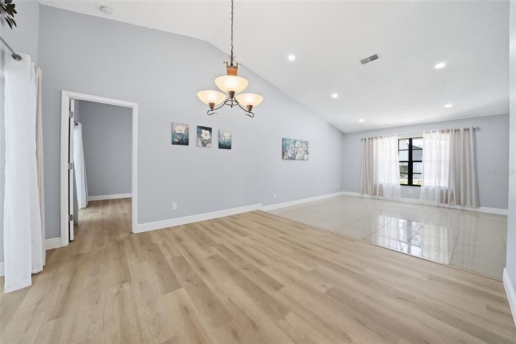 待售: $699,000 (3 贝兹, 2 浴室, 1960 平方英尺)