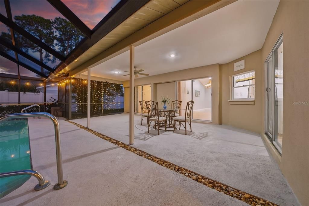 待售: $699,000 (3 贝兹, 2 浴室, 1960 平方英尺)