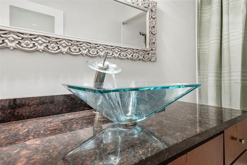 待售: $699,000 (3 贝兹, 2 浴室, 1960 平方英尺)