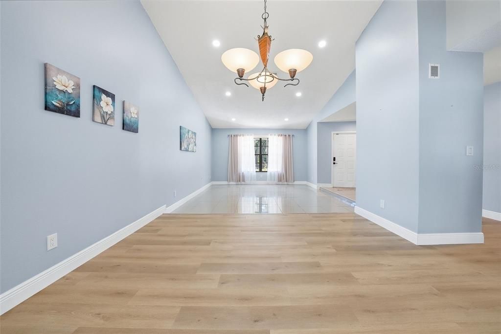 待售: $699,000 (3 贝兹, 2 浴室, 1960 平方英尺)