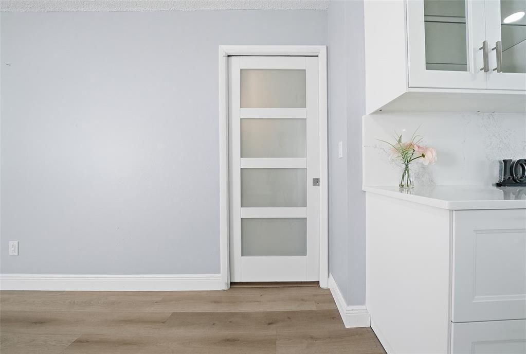 待售: $699,000 (3 贝兹, 2 浴室, 1960 平方英尺)