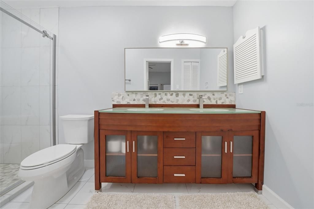 待售: $699,000 (3 贝兹, 2 浴室, 1960 平方英尺)