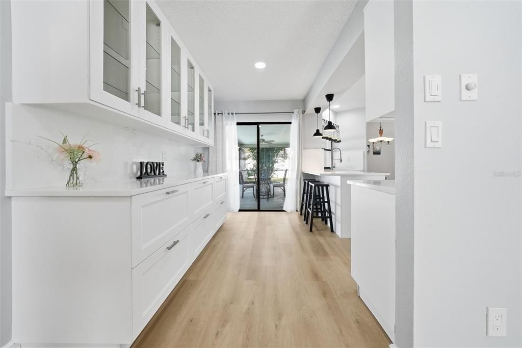 待售: $699,000 (3 贝兹, 2 浴室, 1960 平方英尺)