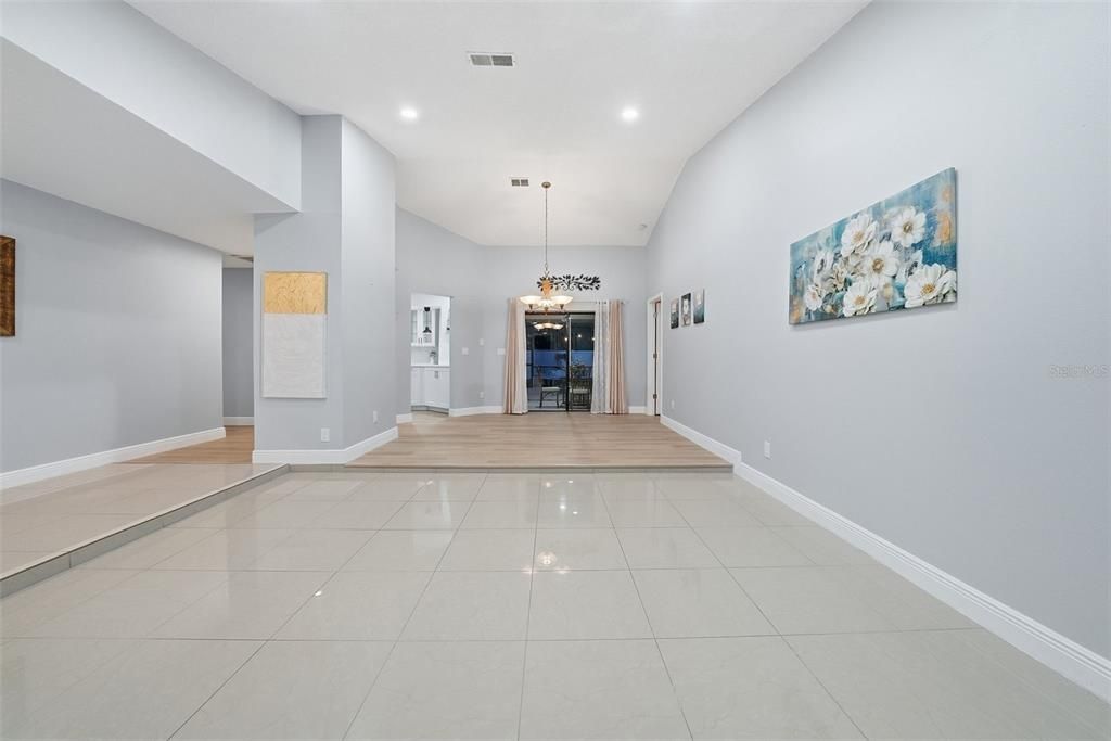 待售: $699,000 (3 贝兹, 2 浴室, 1960 平方英尺)