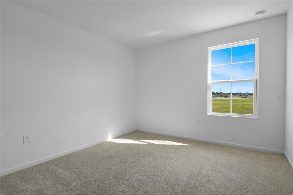 For Sale: $349,950 (4 beds, 3 baths, 2670 Square Feet)