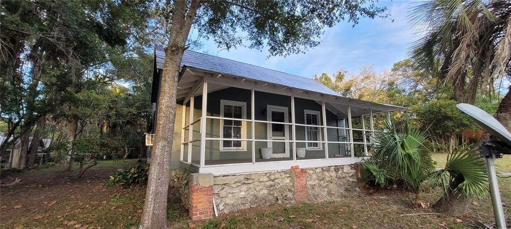 待售: $190,000 (3 贝兹, 1 浴室, 1686 平方英尺)