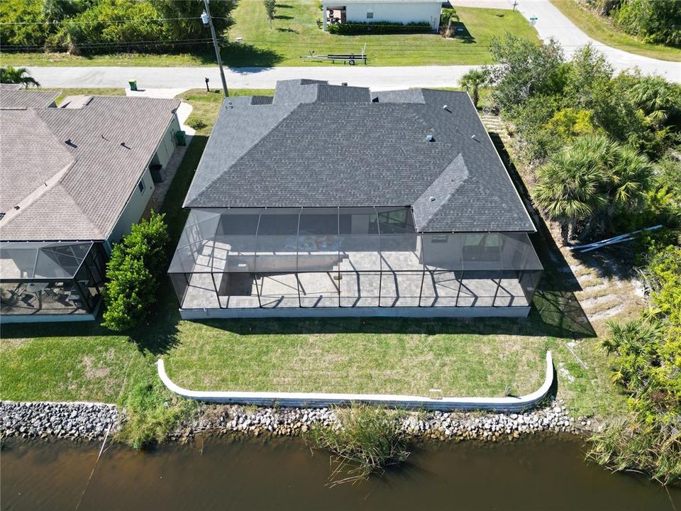 Activo con contrato: $719,900 (3 camas, 2 baños, 2116 Pies cuadrados)