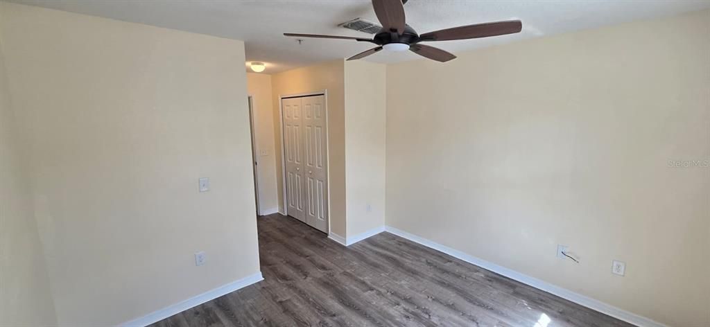 Active With Contract: $1,850 (3 beds, 2 baths, 1348 Square Feet)