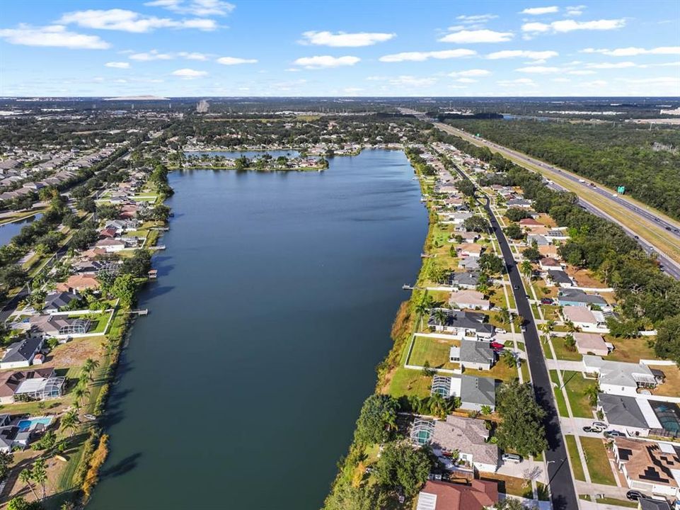 Activo con contrato: $374,900 (3 camas, 2 baños, 1465 Pies cuadrados)