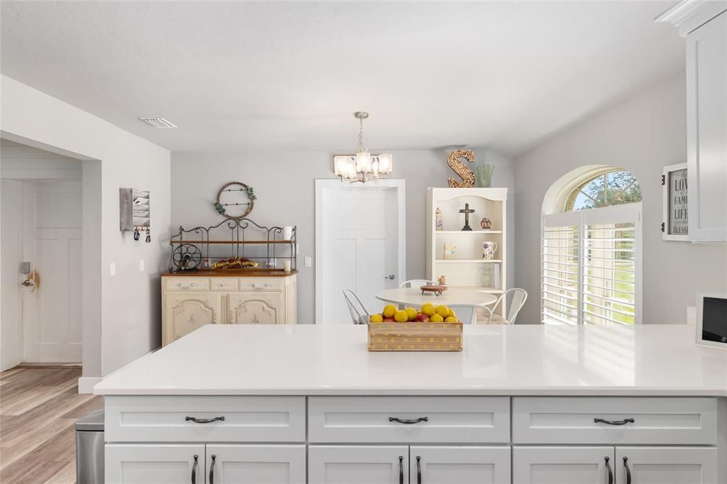 待售: $715,000 (3 贝兹, 3 浴室, 2893 平方英尺)