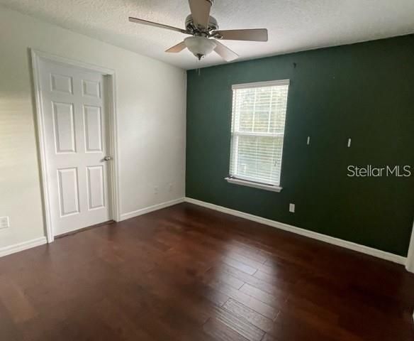 For Rent: $2,450 (3 beds, 2 baths, 1716 Square Feet)