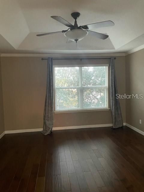 For Rent: $2,450 (3 beds, 2 baths, 1716 Square Feet)