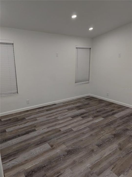 For Sale: $130,000 (4 beds, 2 baths, 3210 Square Feet)