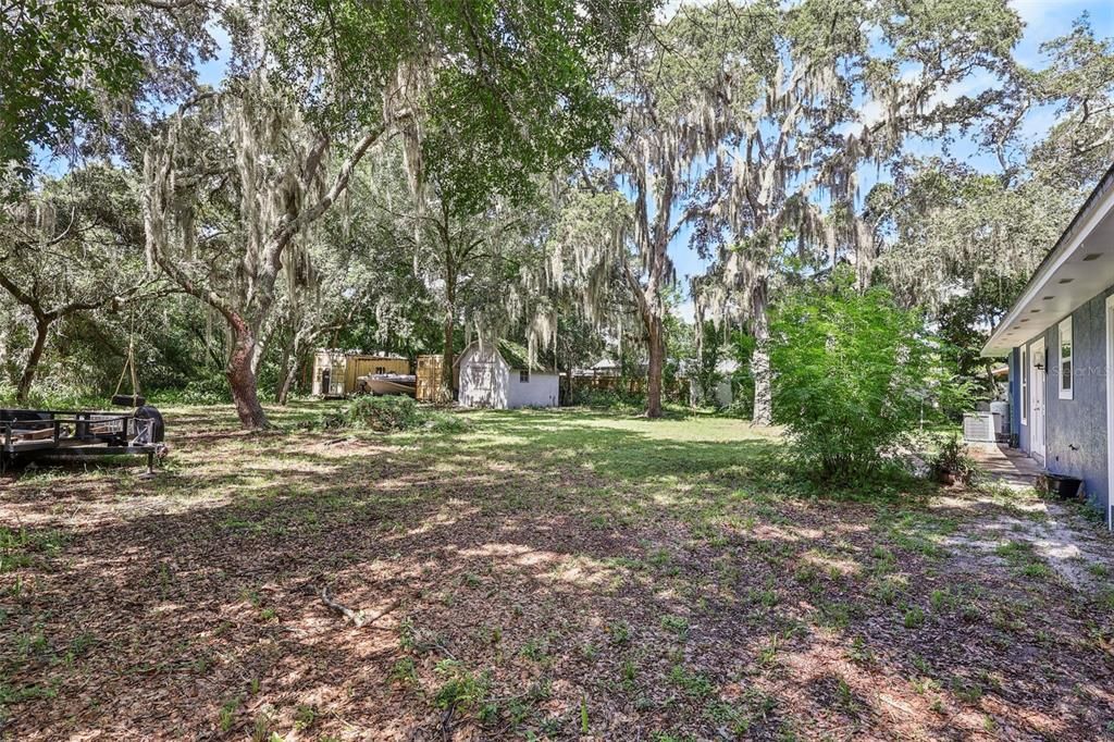 For Sale: $465,000 (3 beds, 2 baths, 1249 Square Feet)