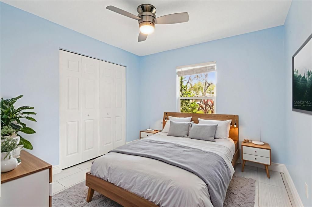 For Sale: $465,000 (3 beds, 2 baths, 1249 Square Feet)