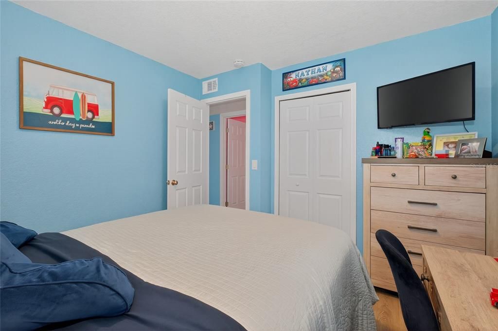 For Sale: $595,000 (3 beds, 2 baths, 1656 Square Feet)