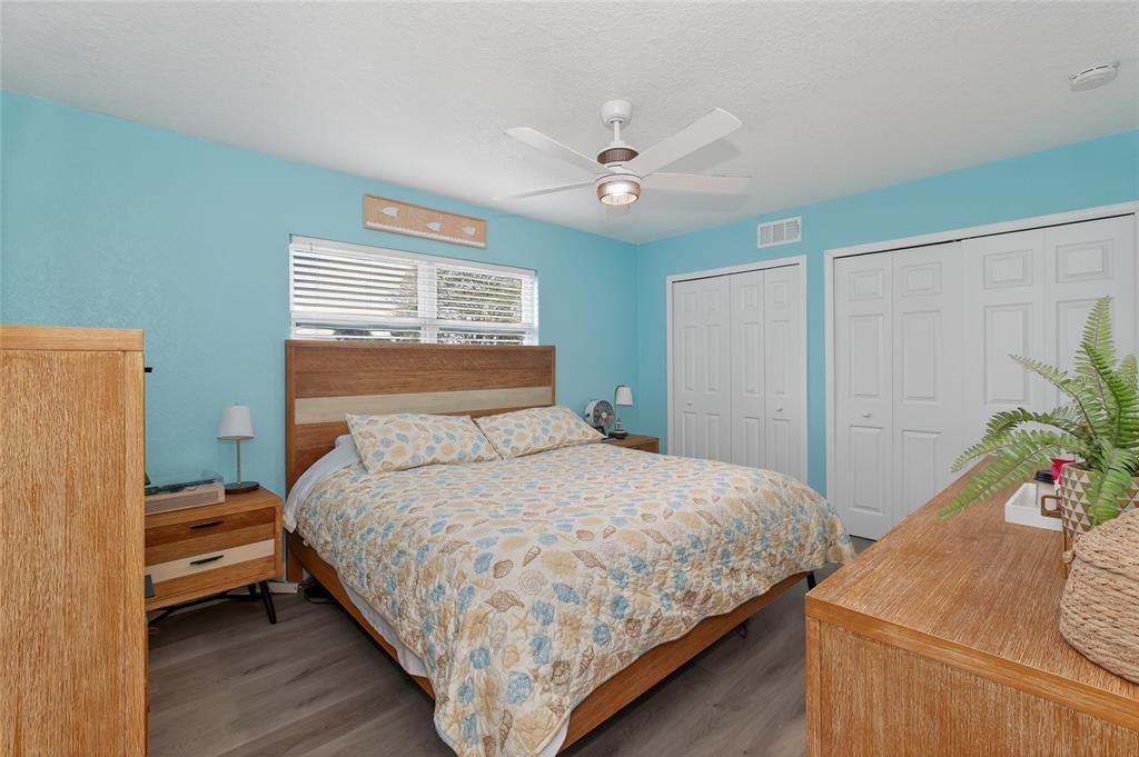 For Sale: $595,000 (3 beds, 2 baths, 1656 Square Feet)