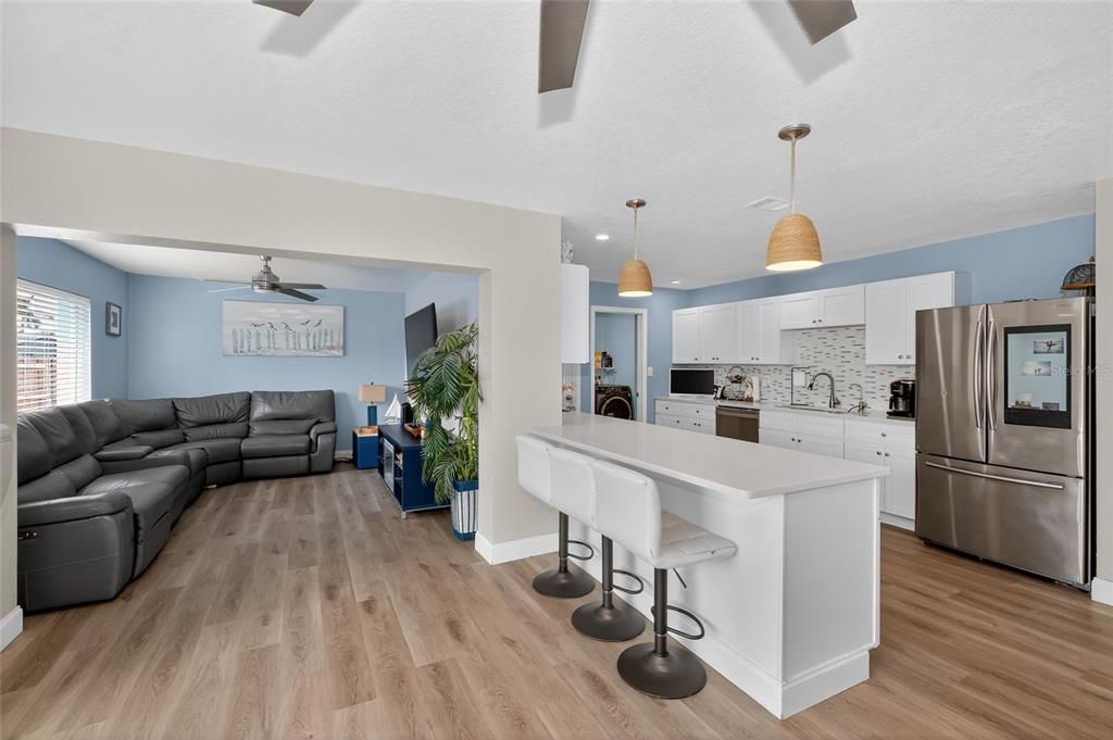 For Sale: $595,000 (3 beds, 2 baths, 1656 Square Feet)