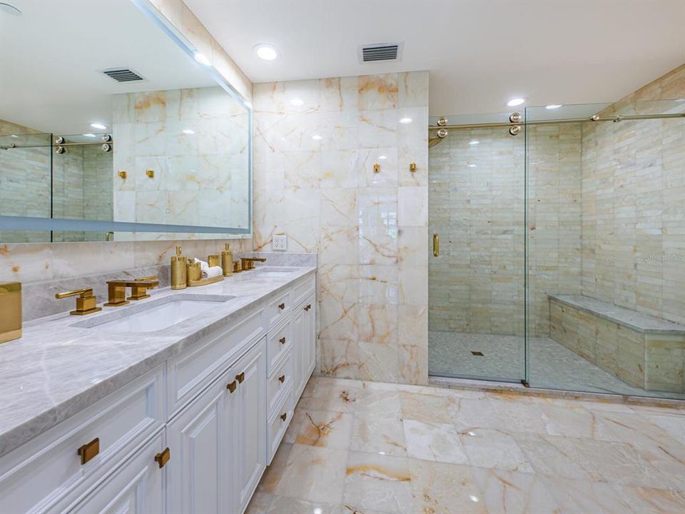 For Rent: $13,000 (2 beds, 2 baths, 1680 Square Feet)